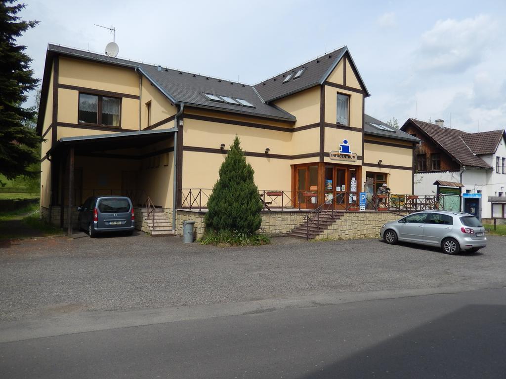Penzion V Infocentru Srbská Kamenice Kültér fotó